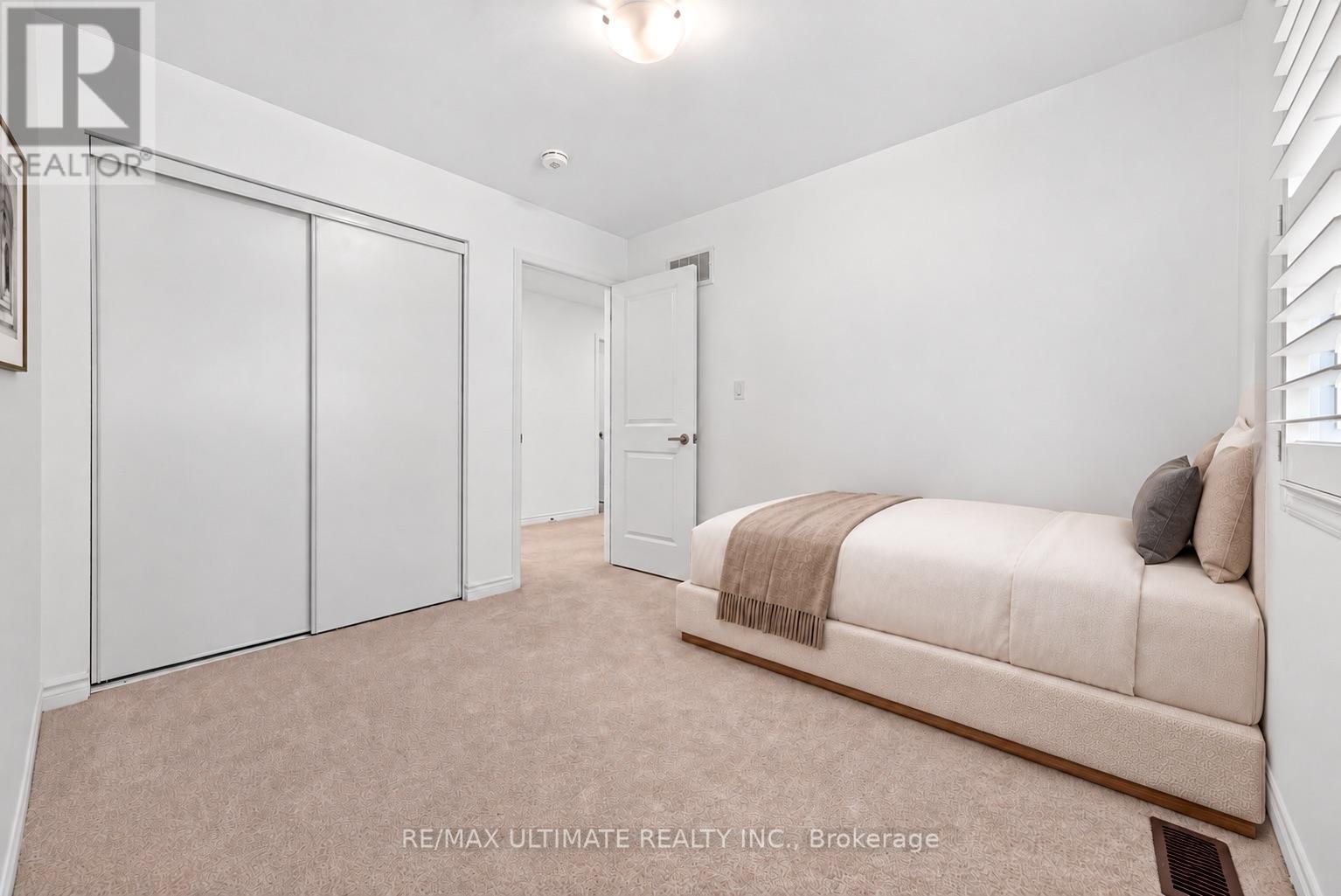 2885 FOXDEN SQUARE - 44
