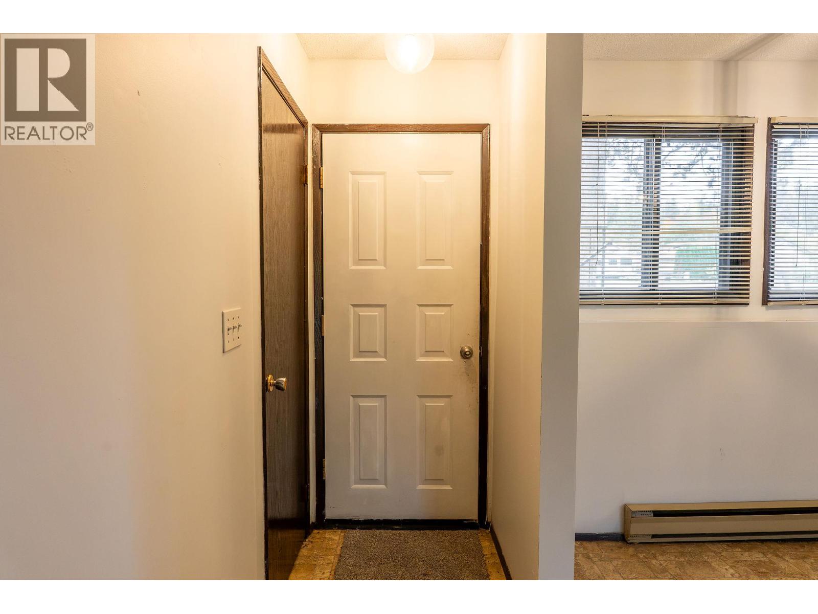 #602 1451 1 Avenue NE - 4