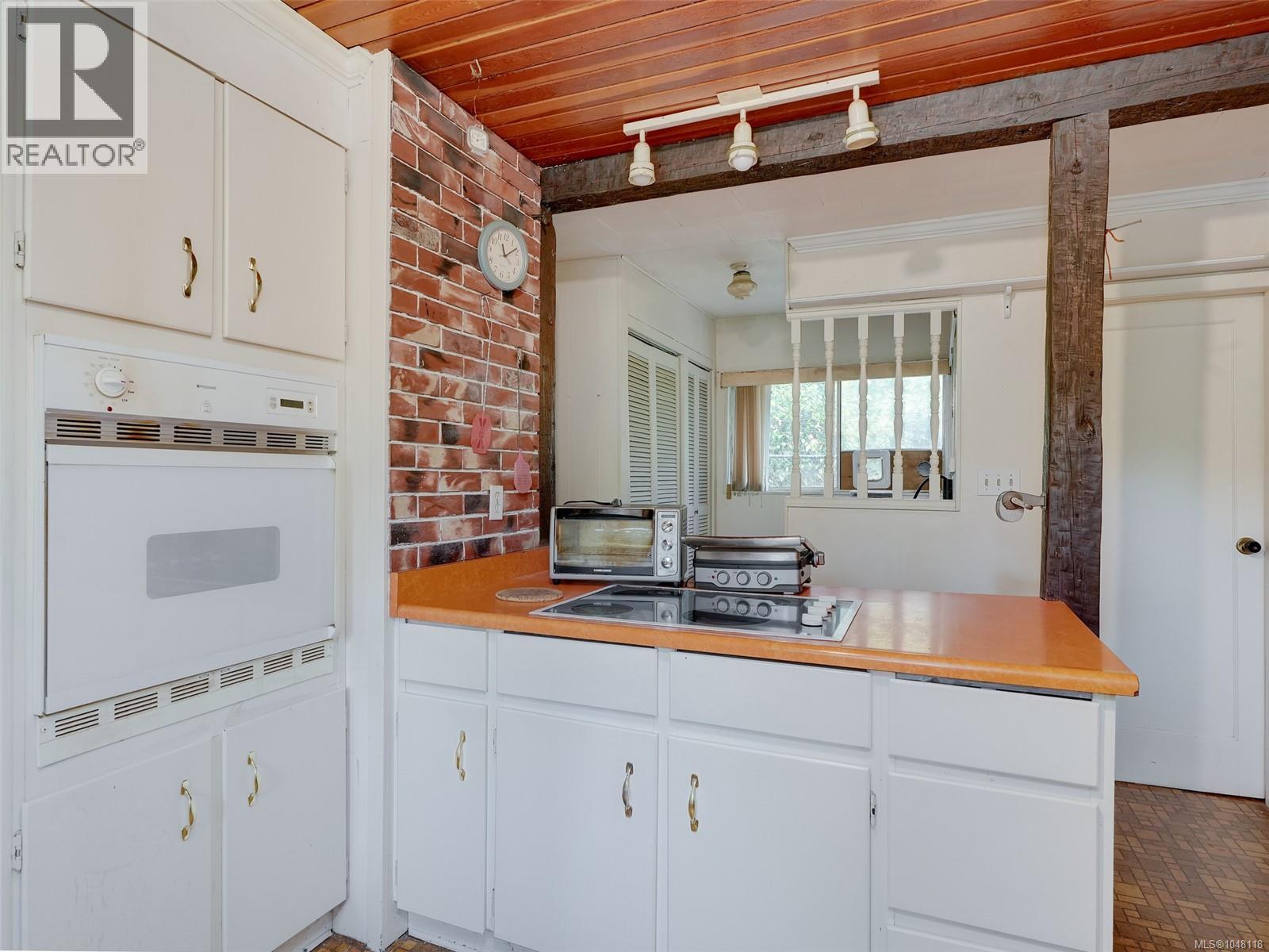  5333 Sparton Road, Saanich