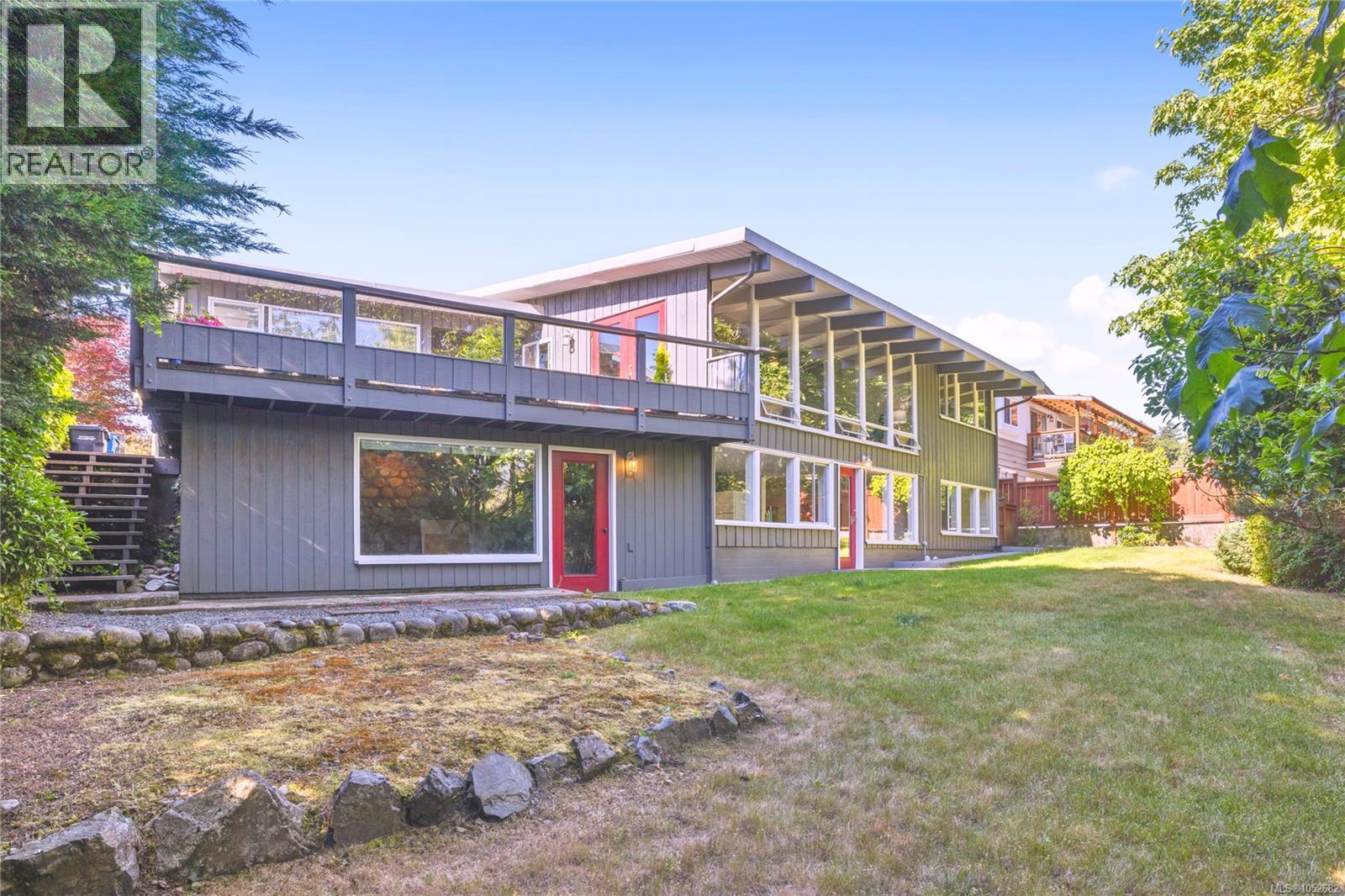 830 Beach Dr - 39