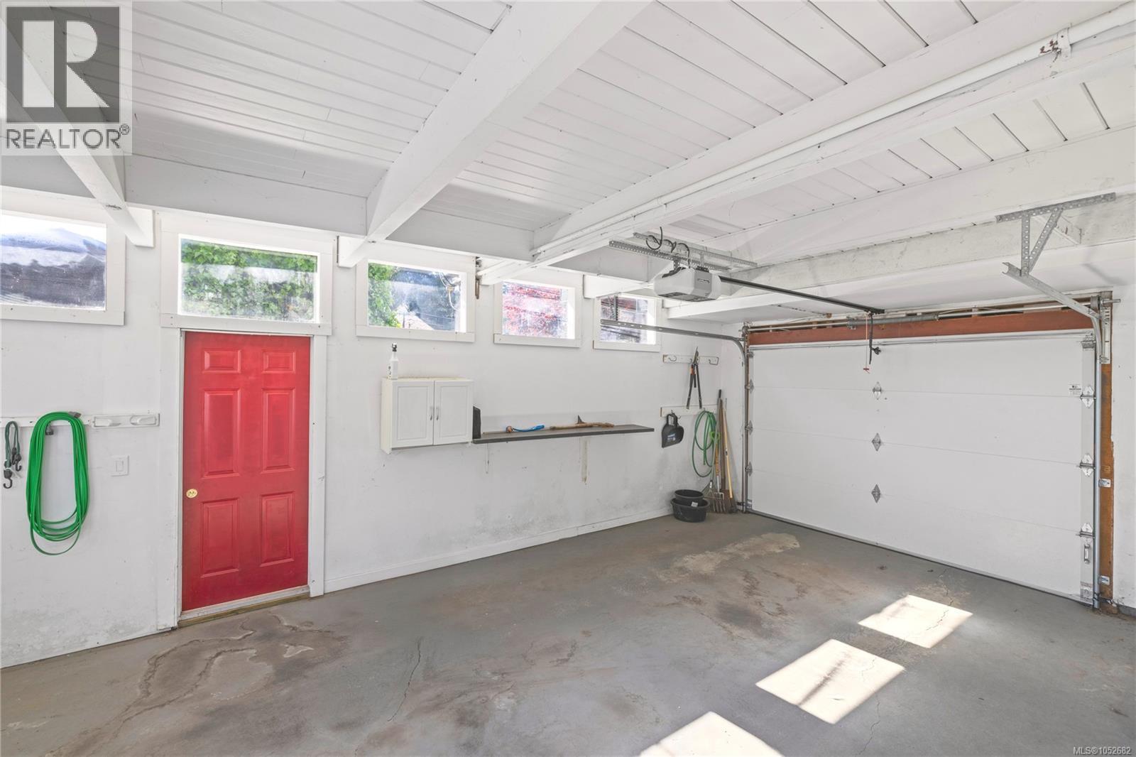 830 Beach Dr - 49