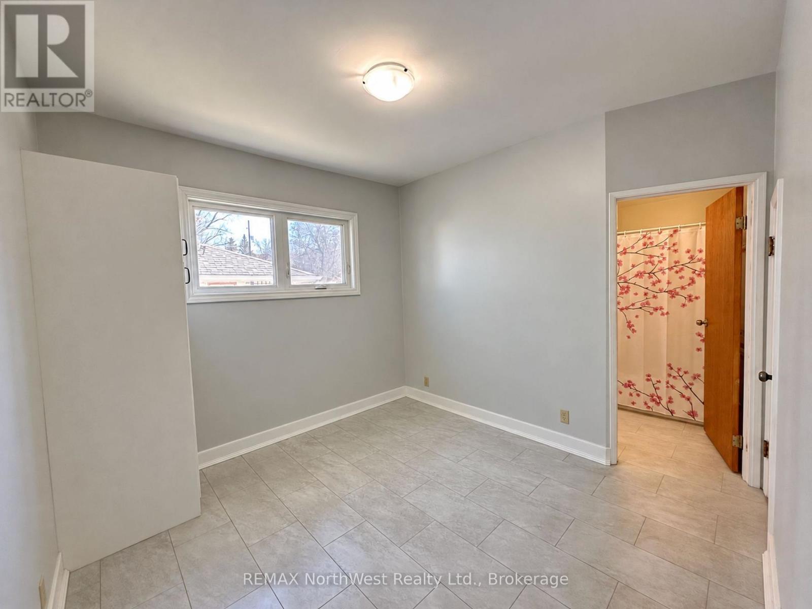 226 FOURTH STREET N, Kenora (North End) — photo 9