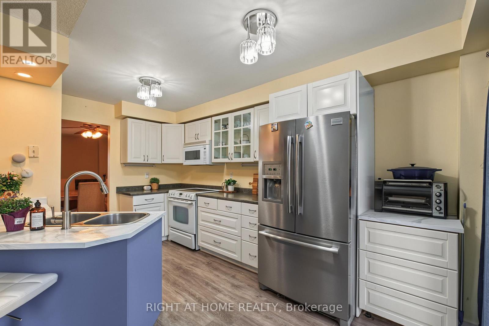 2158 FERGUSON STREET - 12
