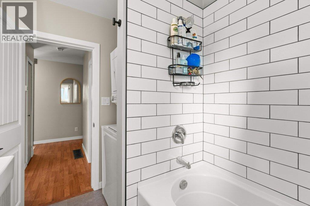4311 25 Street - 23