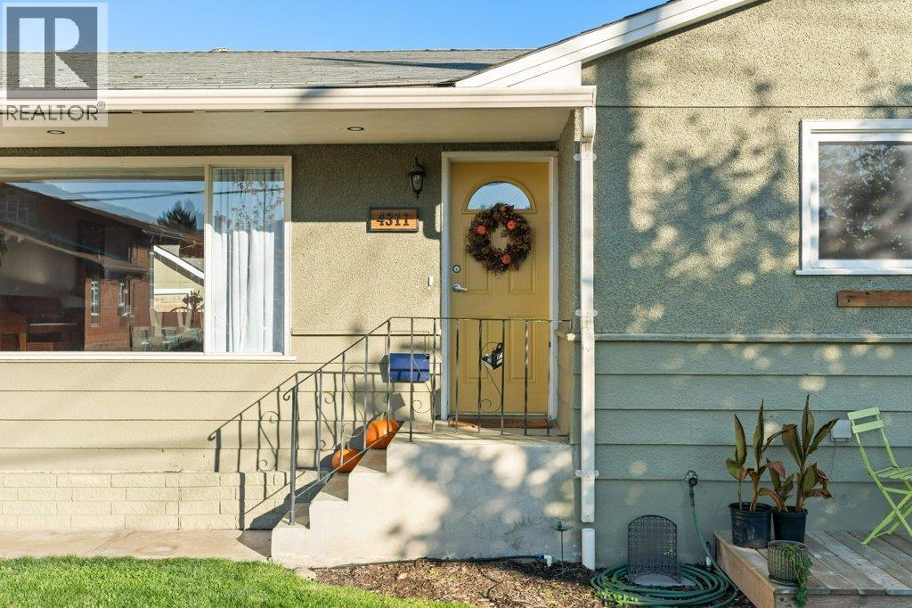 4311 25 Street - 3