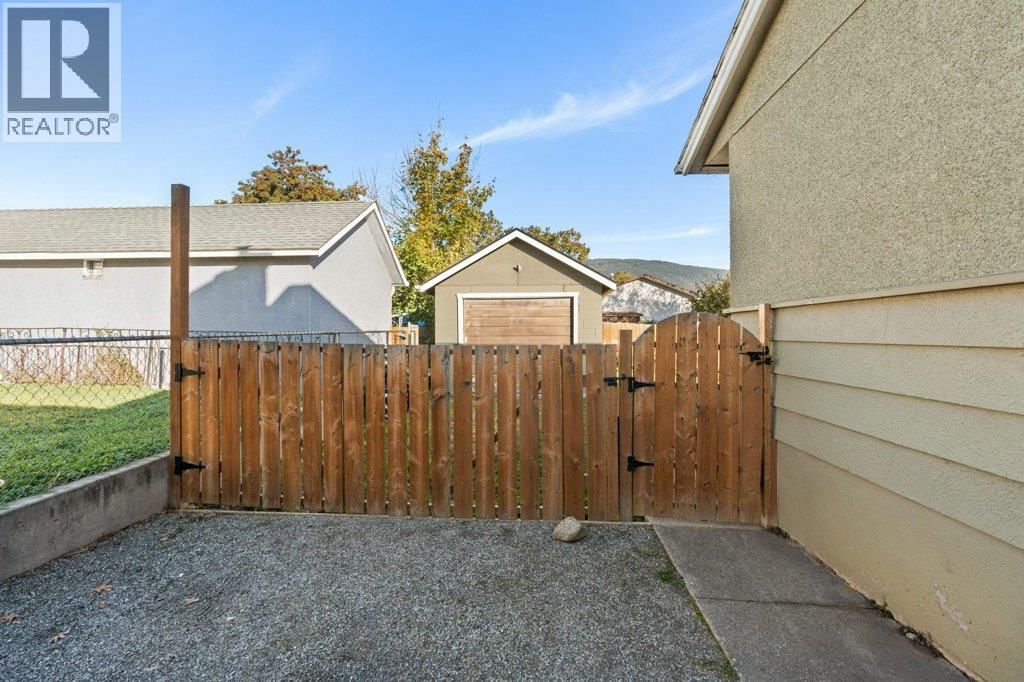 4311 25 Street - 58