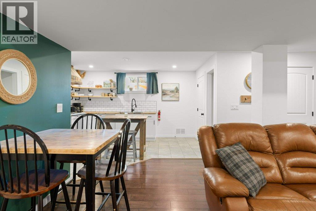 4311 25 Street - 33
