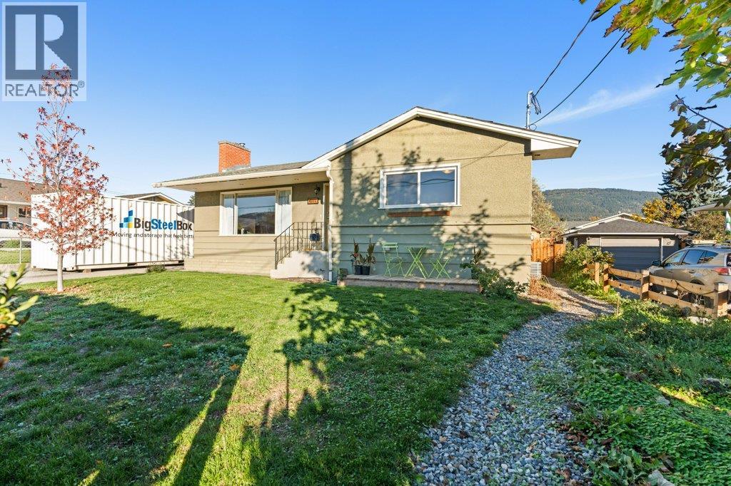 4311 25 Street - 54
