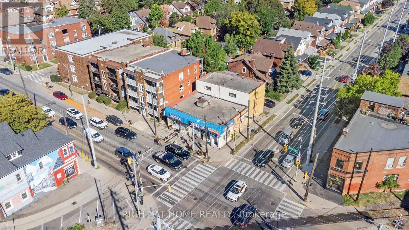 961 MAIN STREET E, Hamilton (Stipley) — photo 2