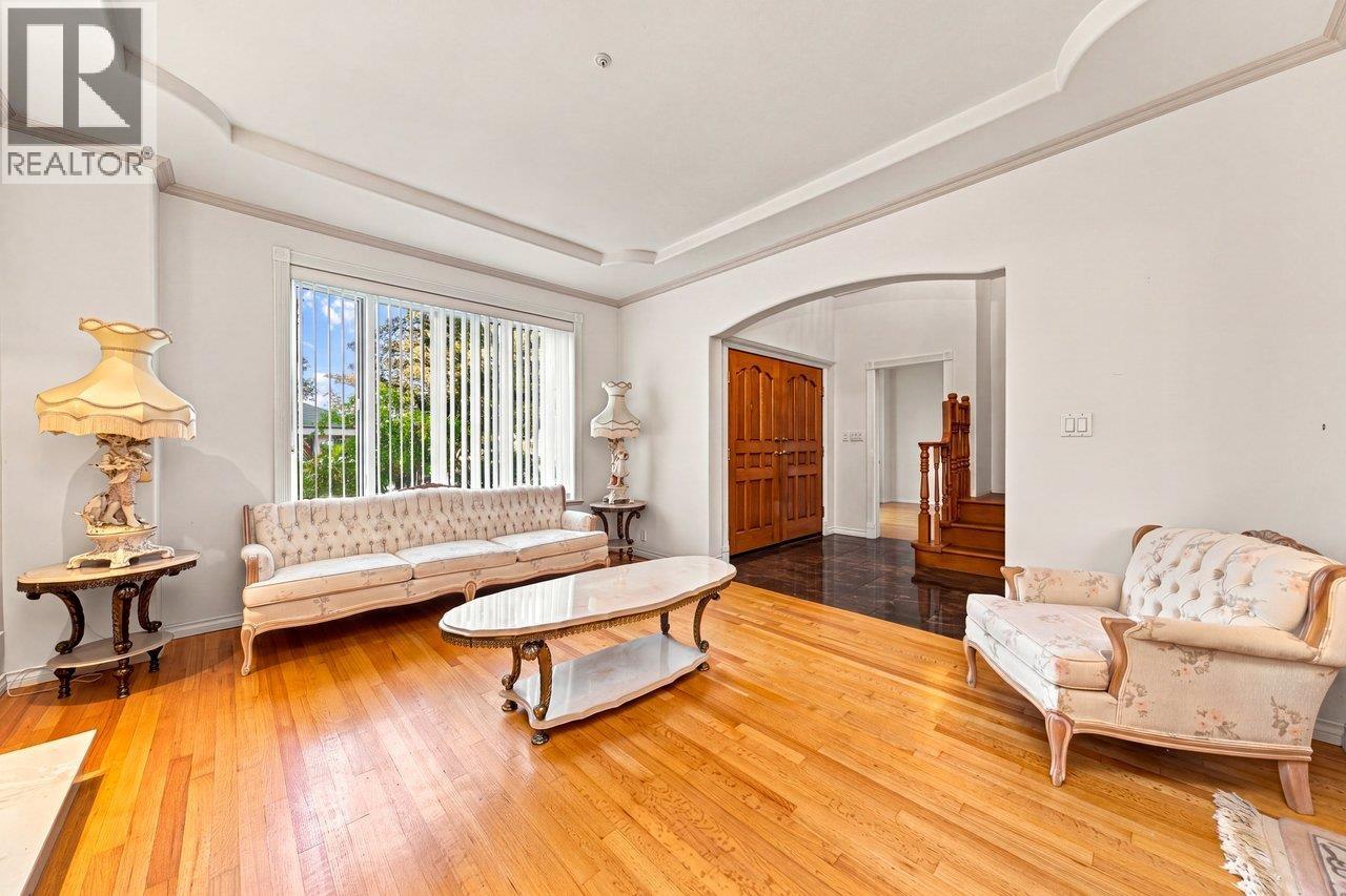 Photo of 3895 GLENDALE STREET 6