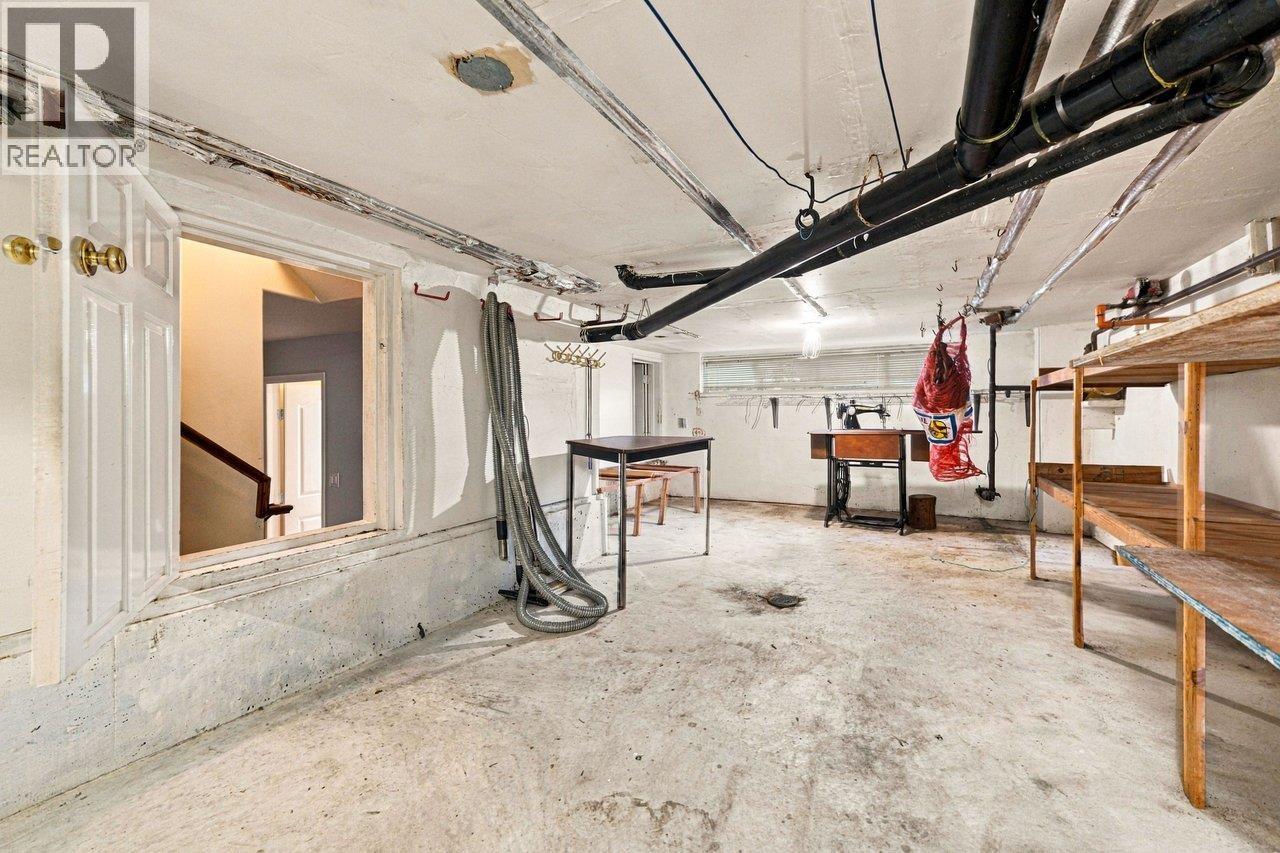 Photo of 3895 GLENDALE STREET 36