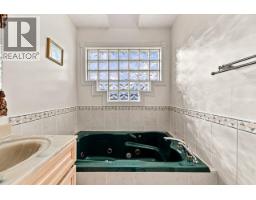 3895 Glendale Street, Vancouver, BC V5R1C6 Photo 20