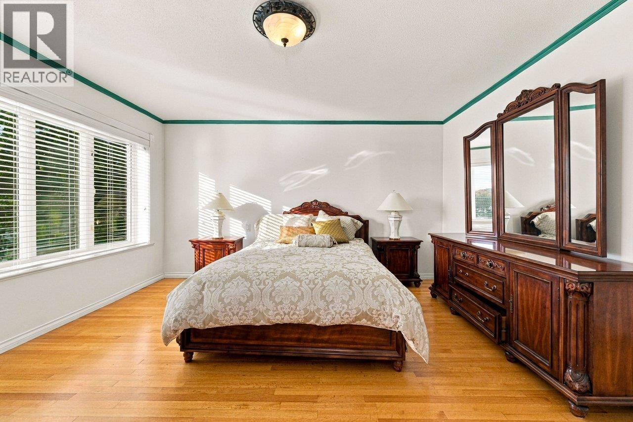 Photo of 3895 GLENDALE STREET 18