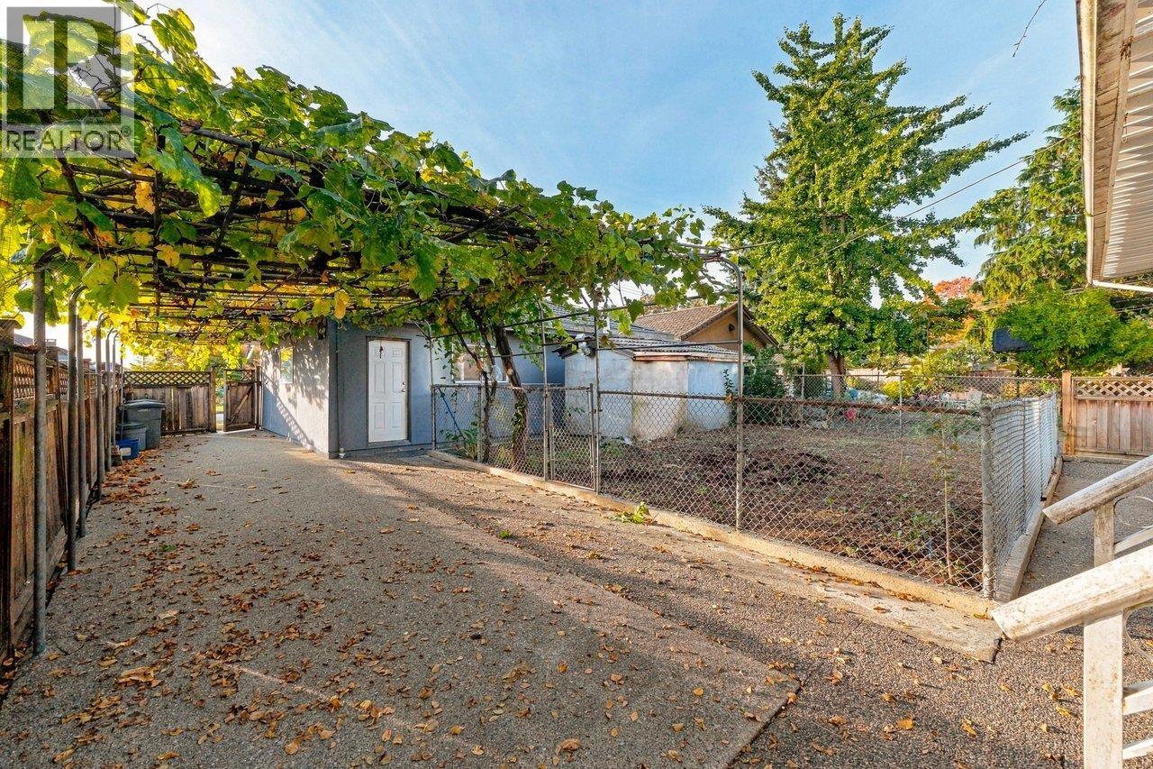 Photo of 3895 GLENDALE STREET 38