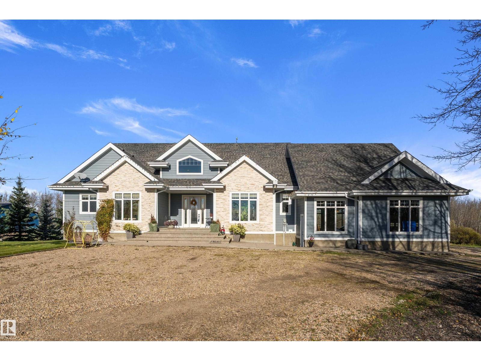 #203 54516 Range Road 275, Rural Sturgeon County: 5 bed house