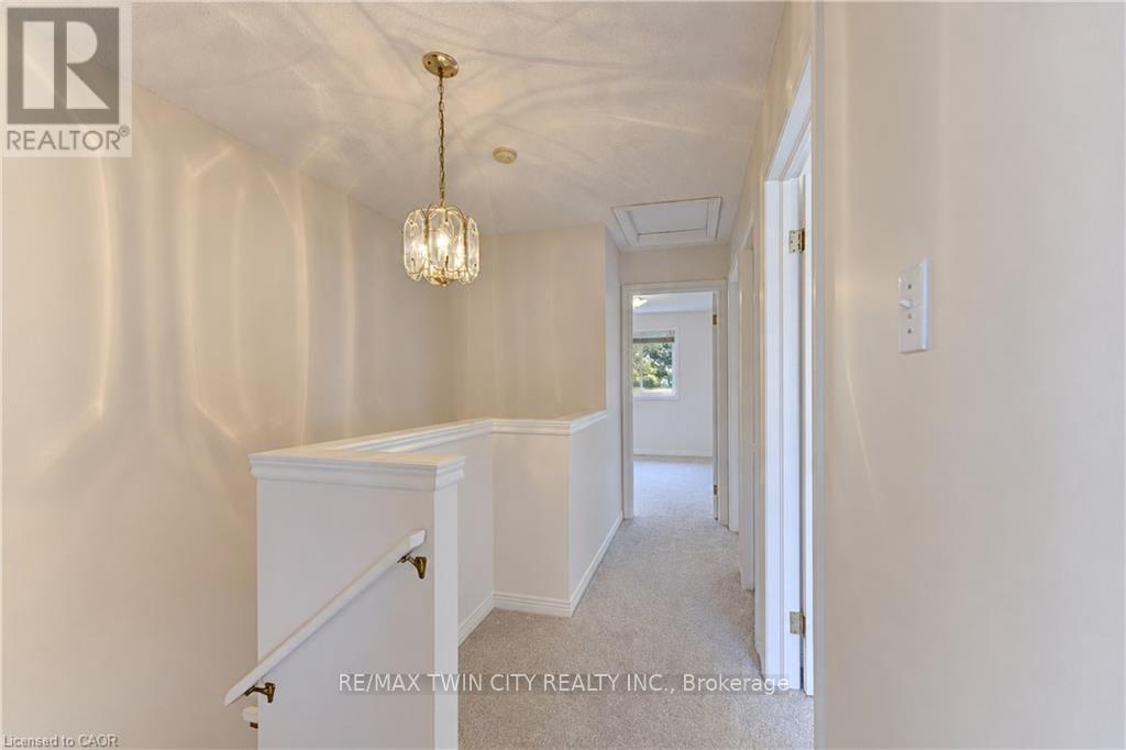 4- 360 Cornridge Place, Waterloo, ON photo 18