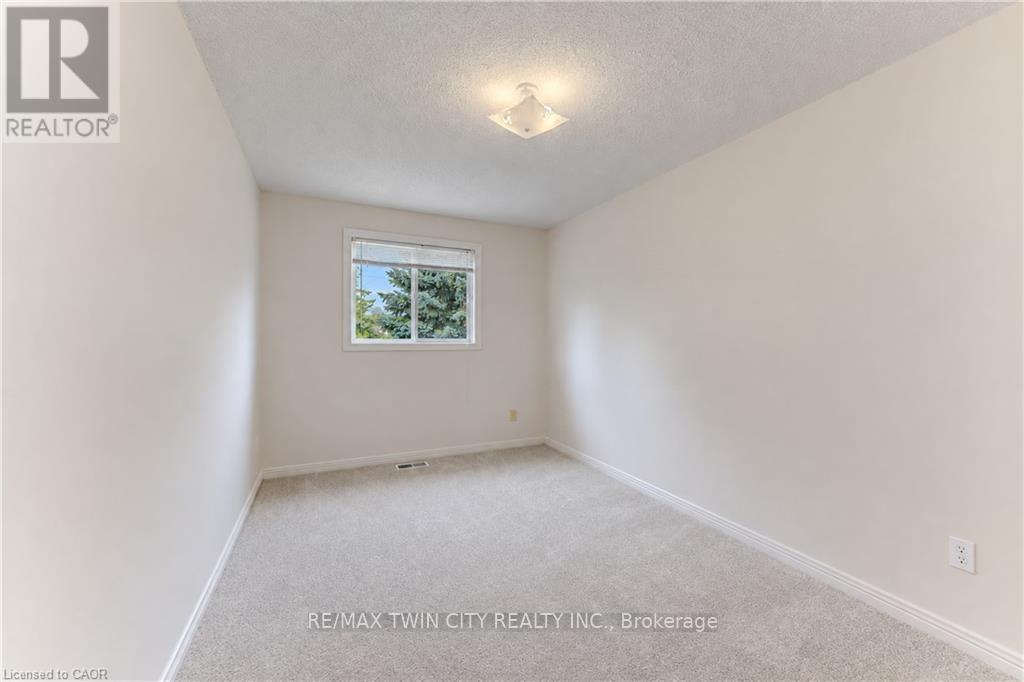 4- 360 Cornridge Place, Waterloo, ON photo 20