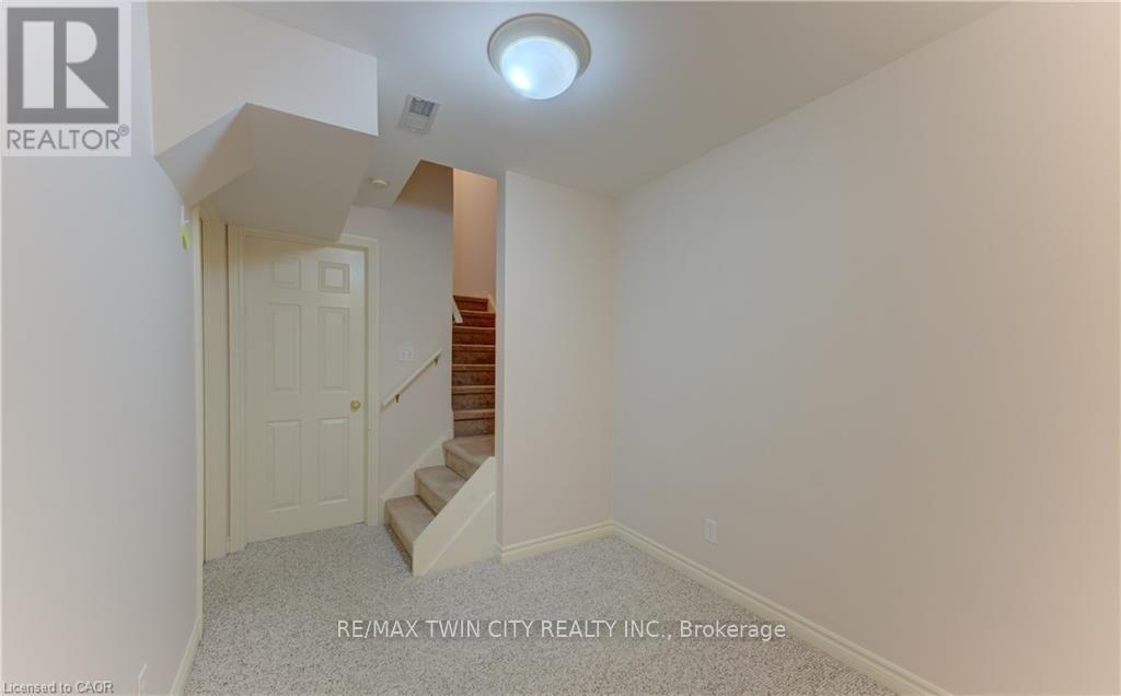 4- 360 Cornridge Place, Waterloo, ON photo 29