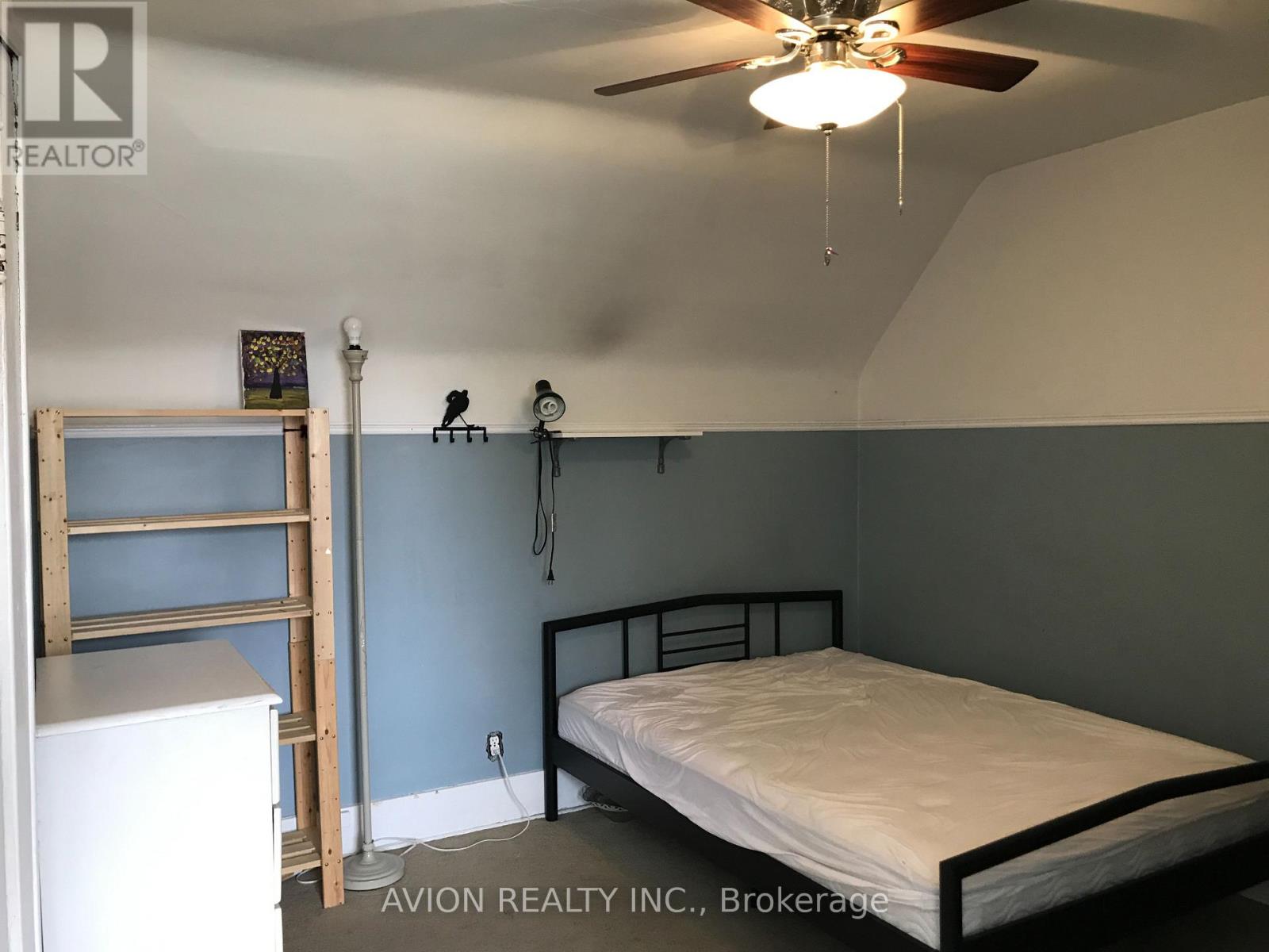 3095 PETER STREET - 6