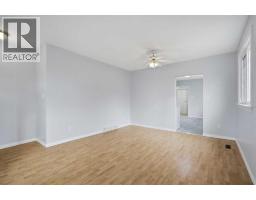 3pc Bathroom - 5112 47 Avenue, Ponoka, AB T4J1J3 Photo 6