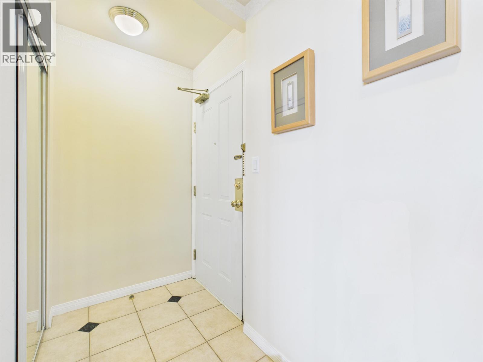 1508 6837 STATION HILL DRIVE — photo 3