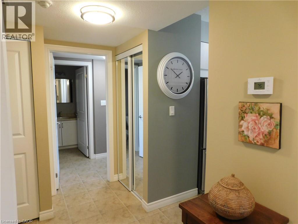 56 KERMAN Avenue Unit# 311, Grimsby — photo 5