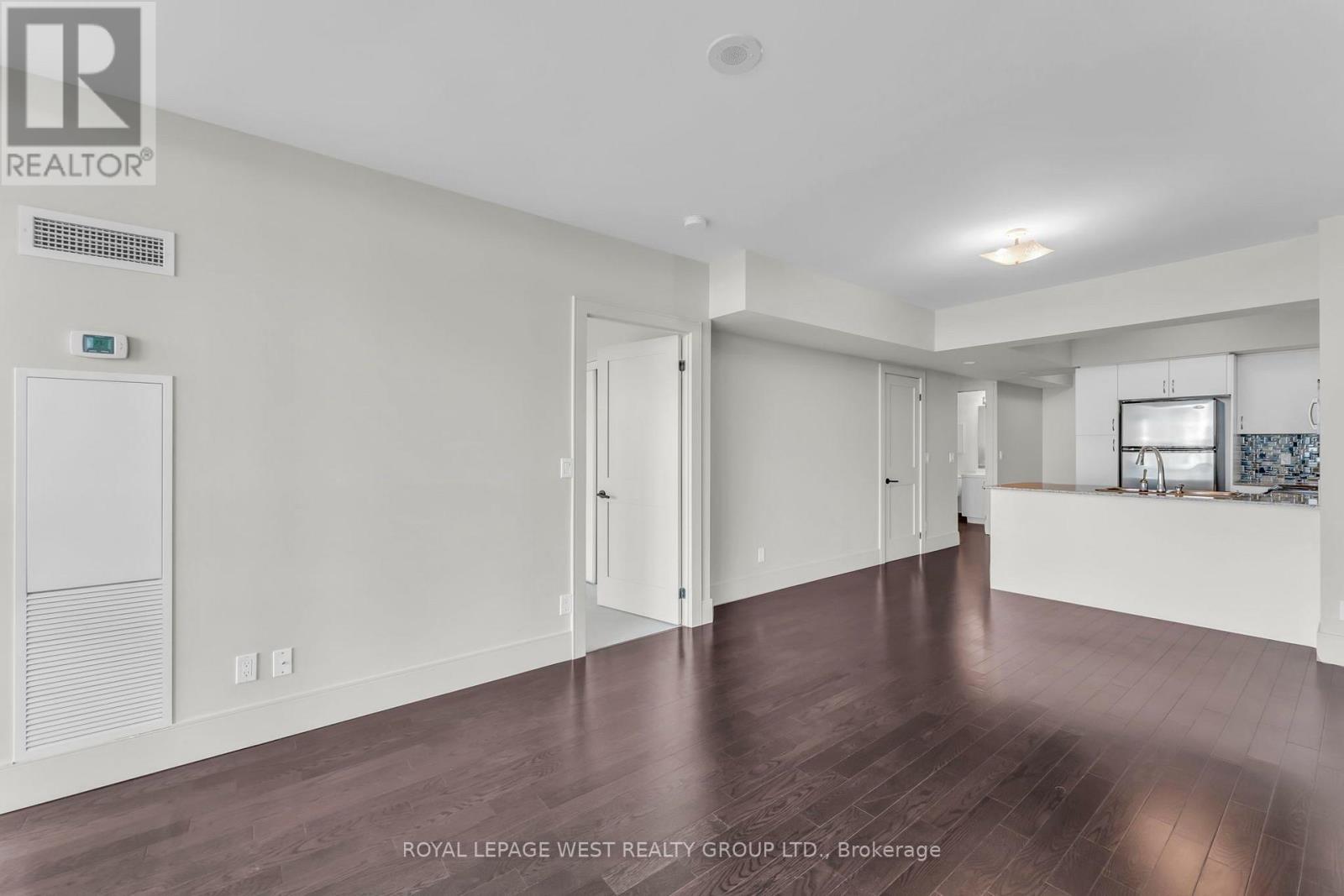 2201 - 15 LEGION ROAD, Toronto (Mimico) — photo 10