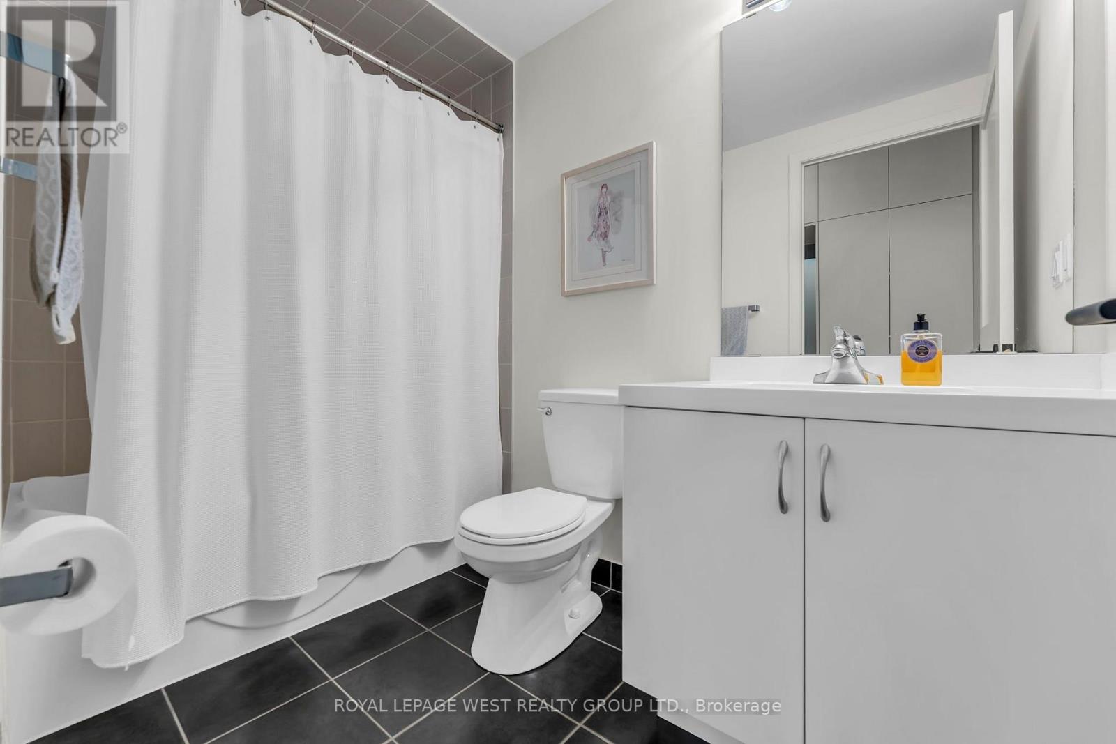 2201- 15 Legion Road, Toronto, ON photo 16