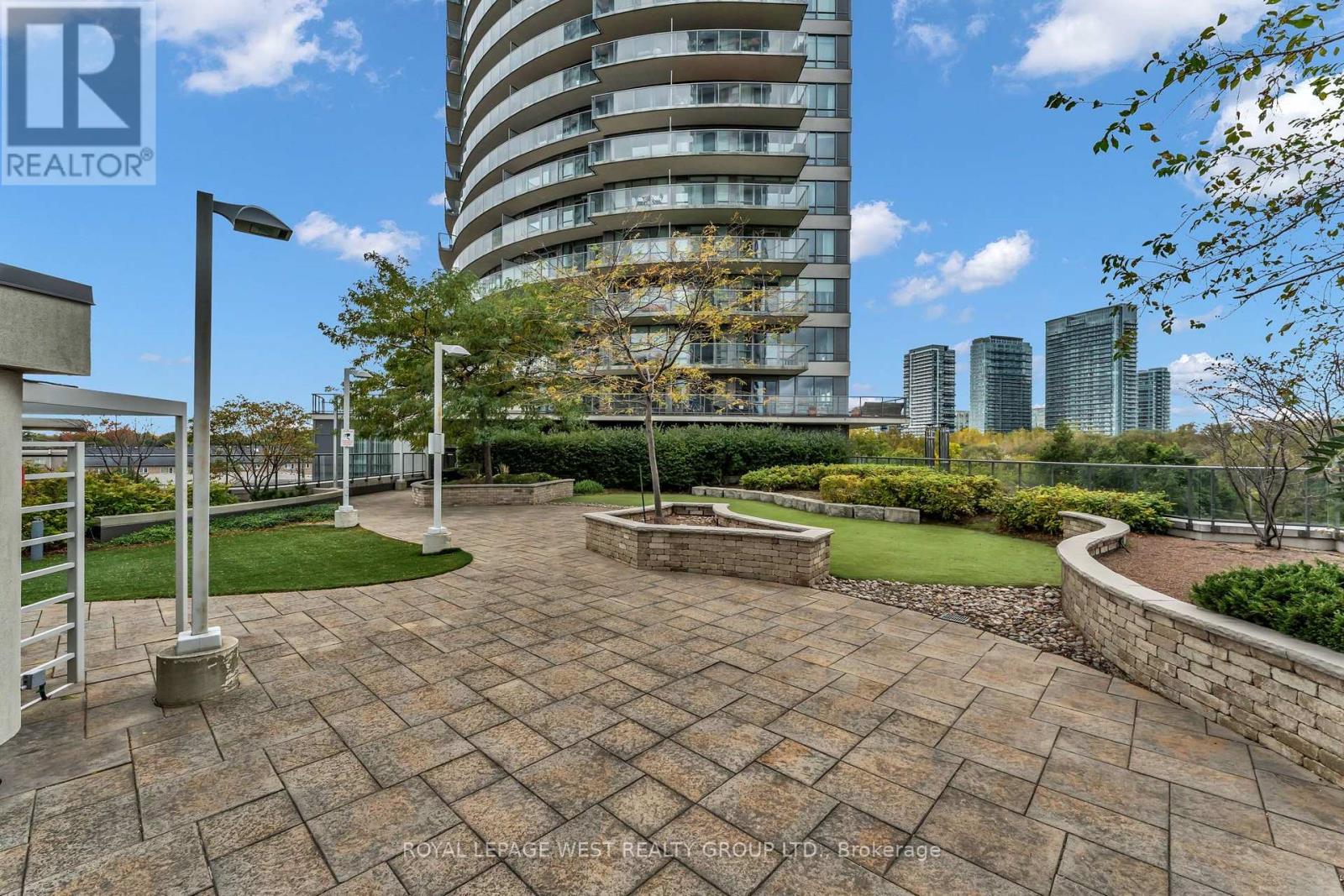 2201- 15 Legion Road, Toronto, ON photo 27