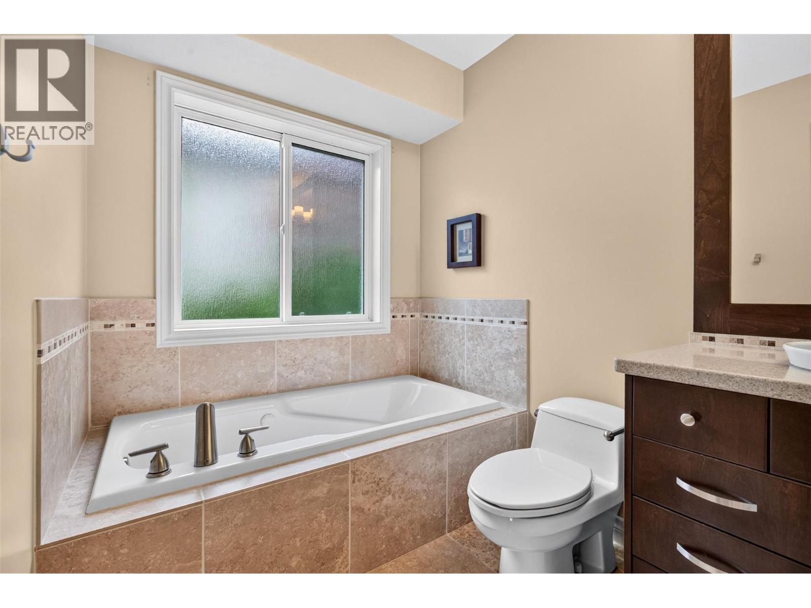 2215 Shannon Woods Place - 21