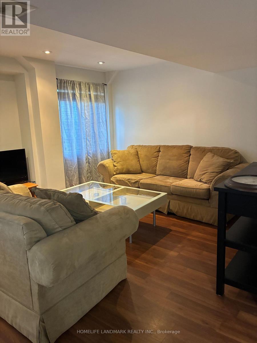 BASEMENT(FULLY FURNISHED) - 42 THOMAS LEGGE CRESCENT, Richmond Hill (Oak Ridges) — photo 4