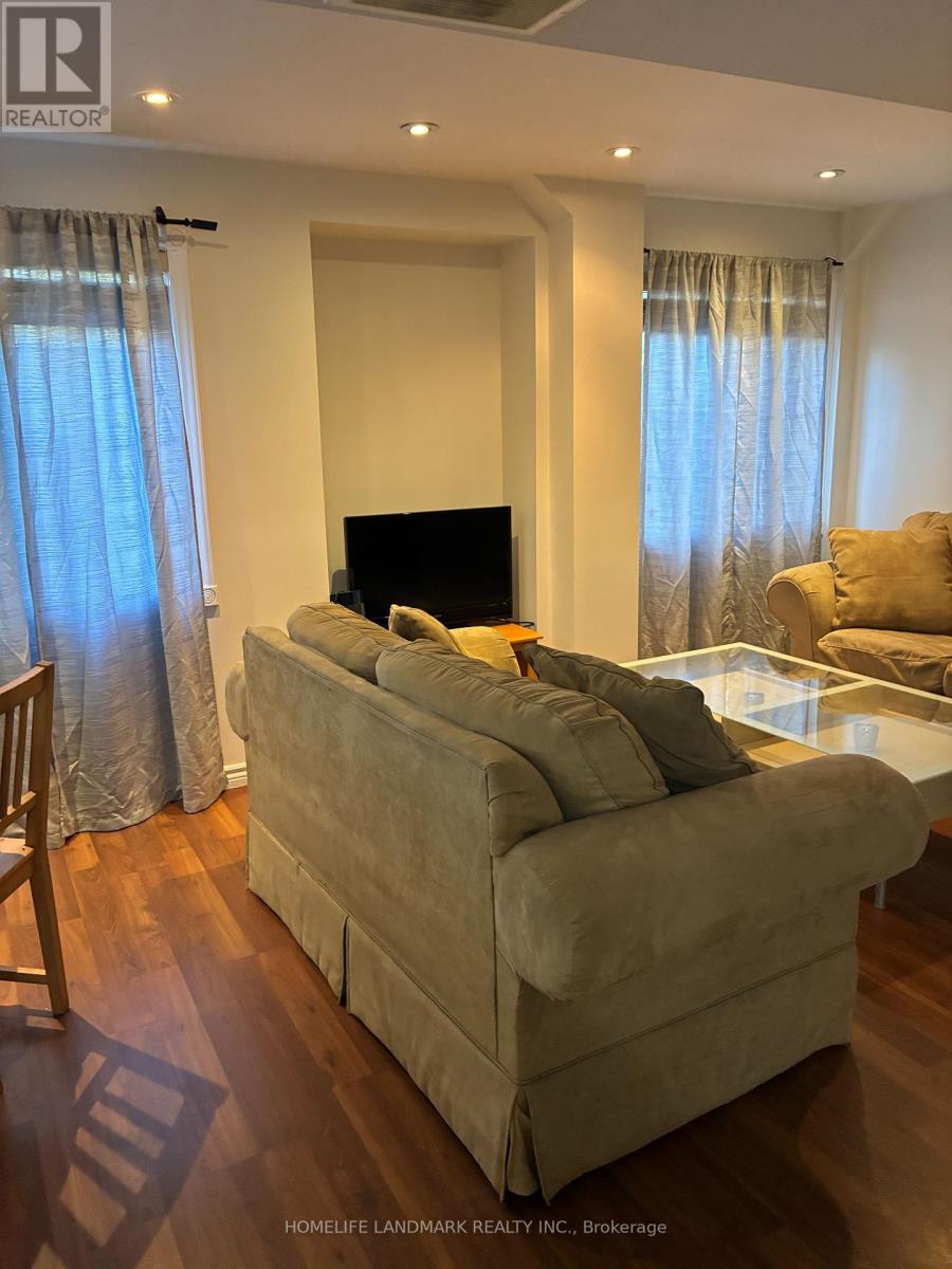 BASEMENT(FULLY FURNISHED) - 42 THOMAS LEGGE CRESCENT, Richmond Hill (Oak Ridges) — photo 5