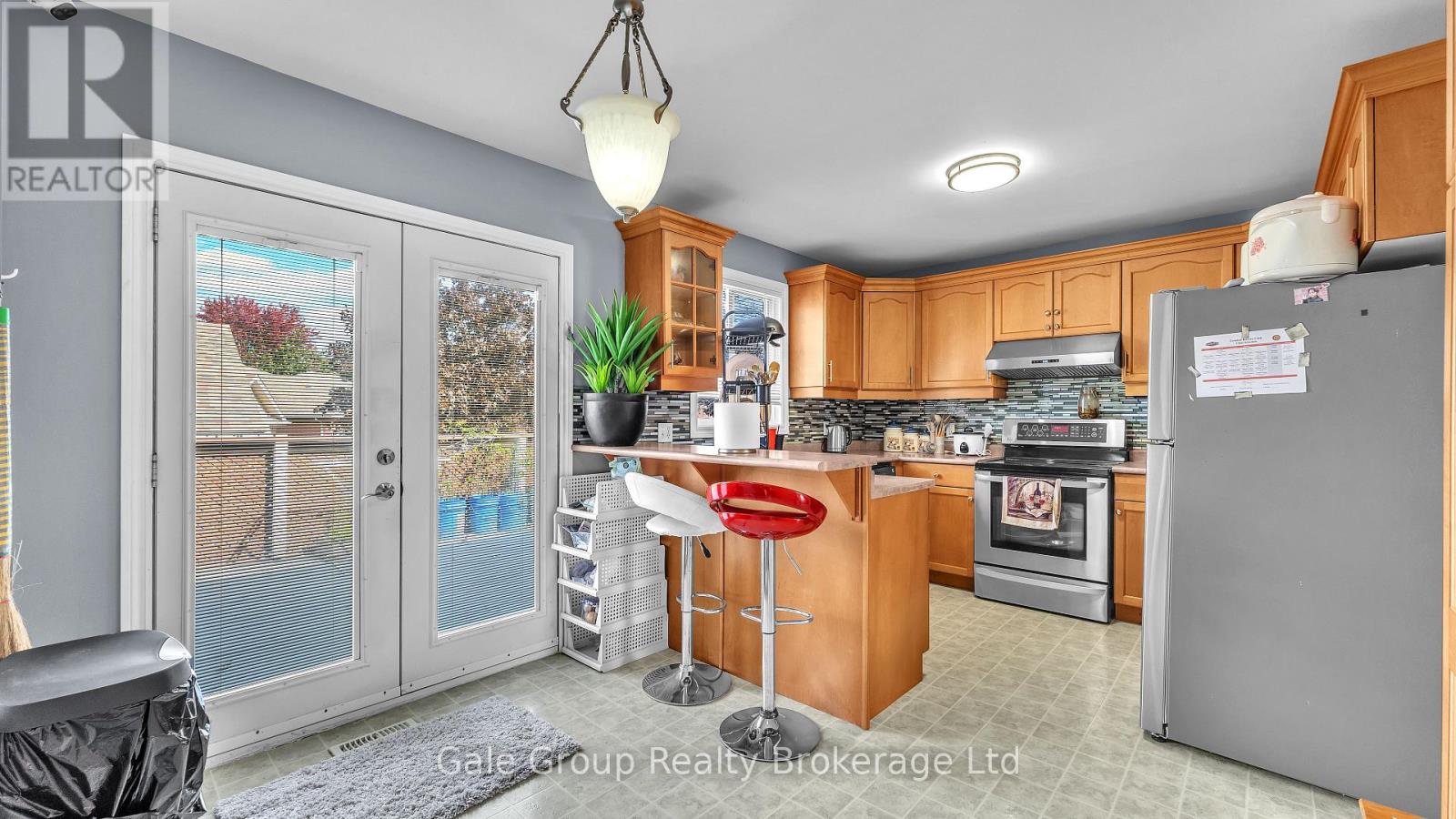 470 MARCONI BOULEVARD, London East (East I) — photo 8