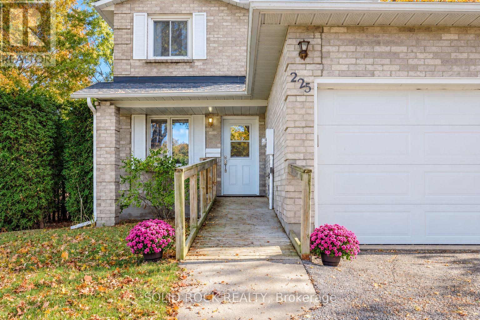 225 COLONEL DOUGLAS CRESCENT, Brockville — photo 4