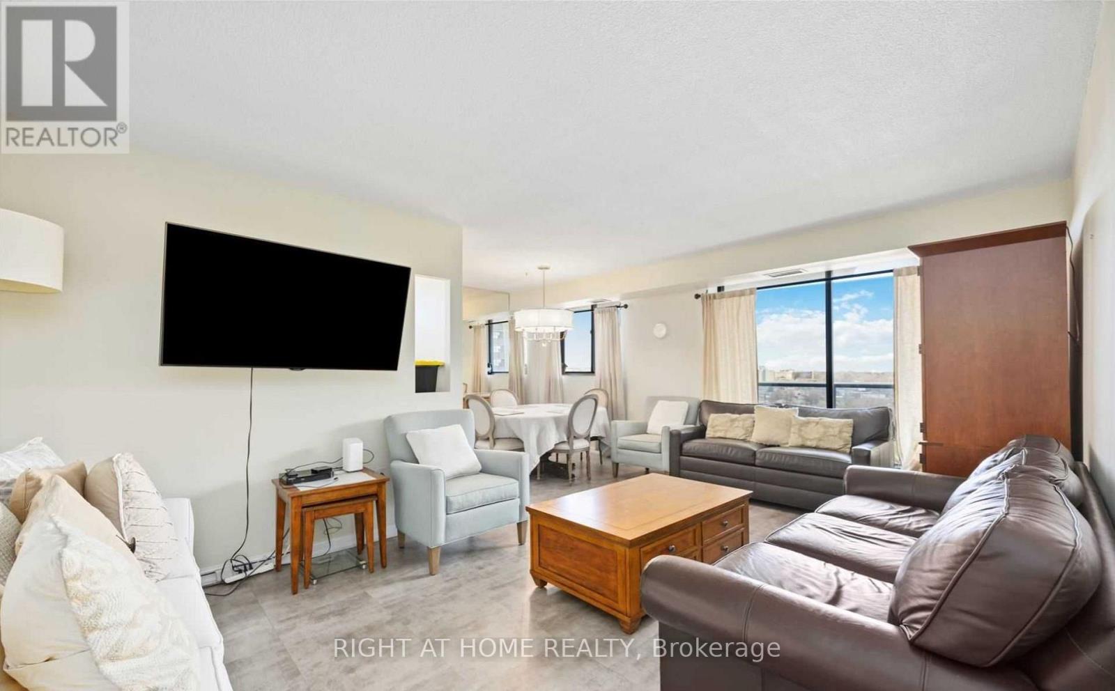 1404 - 757 VICTORIA PARK AVENUE E, Toronto (Oakridge) — photo 5