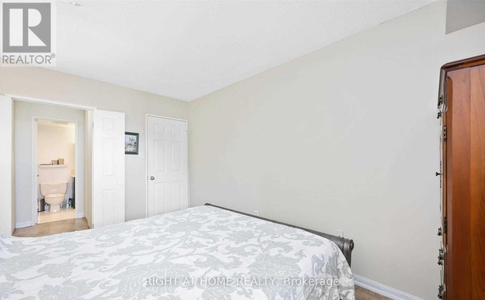 1404 - 757 VICTORIA PARK AVENUE E, Toronto (Oakridge) — photo 9