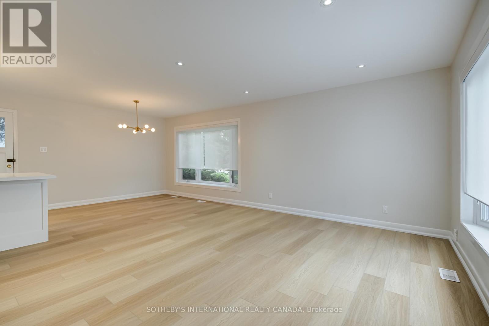 MAIN - 18 PUCKERIDGE CRESCENT, Toronto (Eringate-Centennial-West Deane) — photo 8