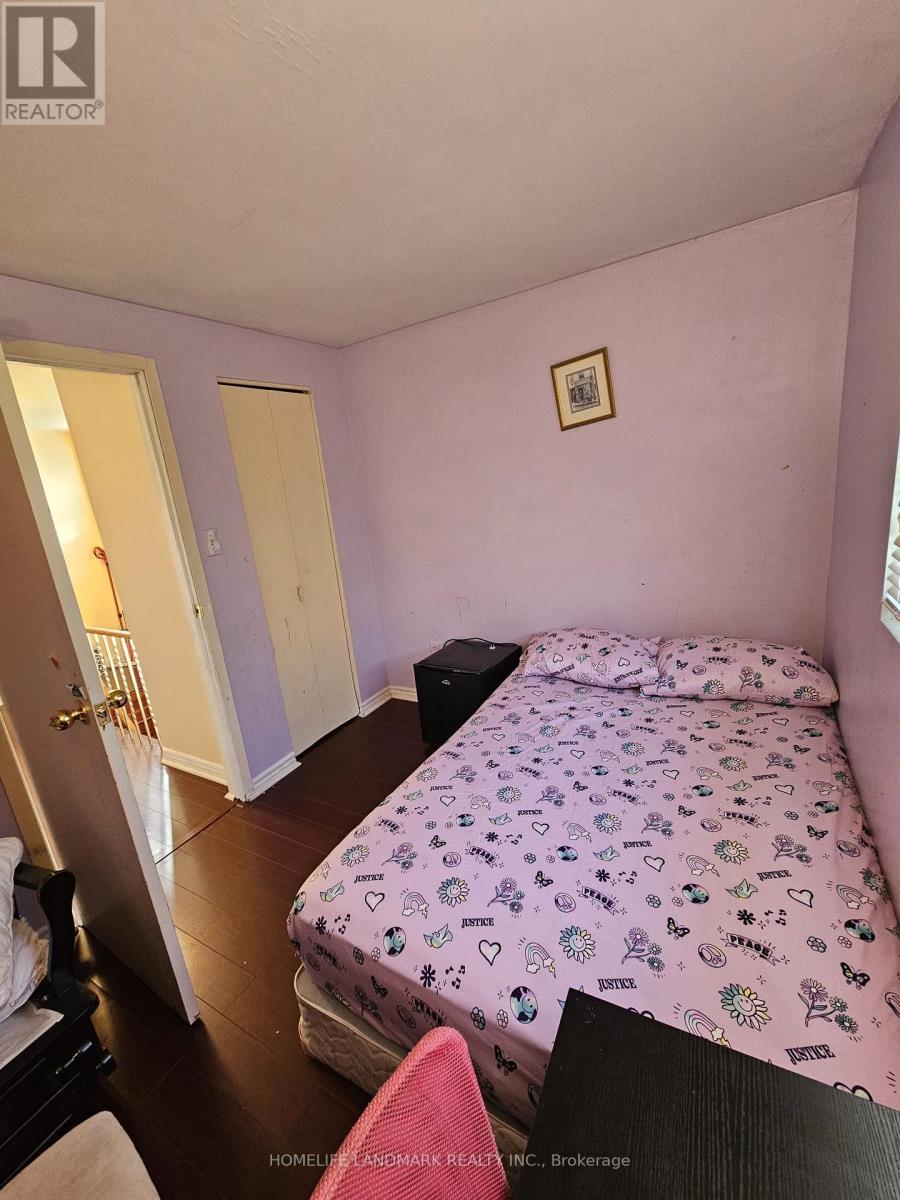 8 GOSKIN COURT, Toronto (Malvern) — photo 4