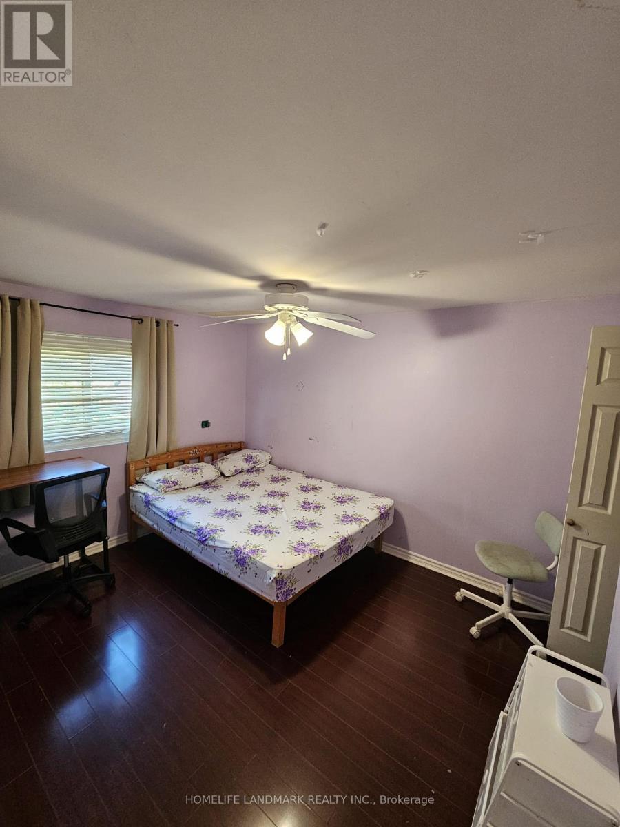 8 GOSKIN COURT, Toronto (Malvern) — photo 2