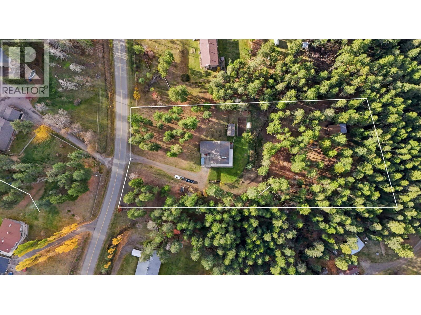 754 ROBERTS DRIVE - 3