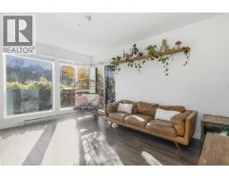 318 37881 Cleveland Avenue, Squamish, BC V8B0Z7 Photo 6