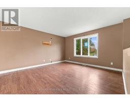 18 Joseph Street, Laurentian Hills, ON K0J1J0 Photo 23