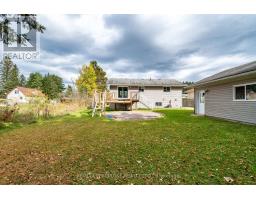Utility room - 18 Joseph Street, Laurentian Hills, ON K0J1J0 Photo 9