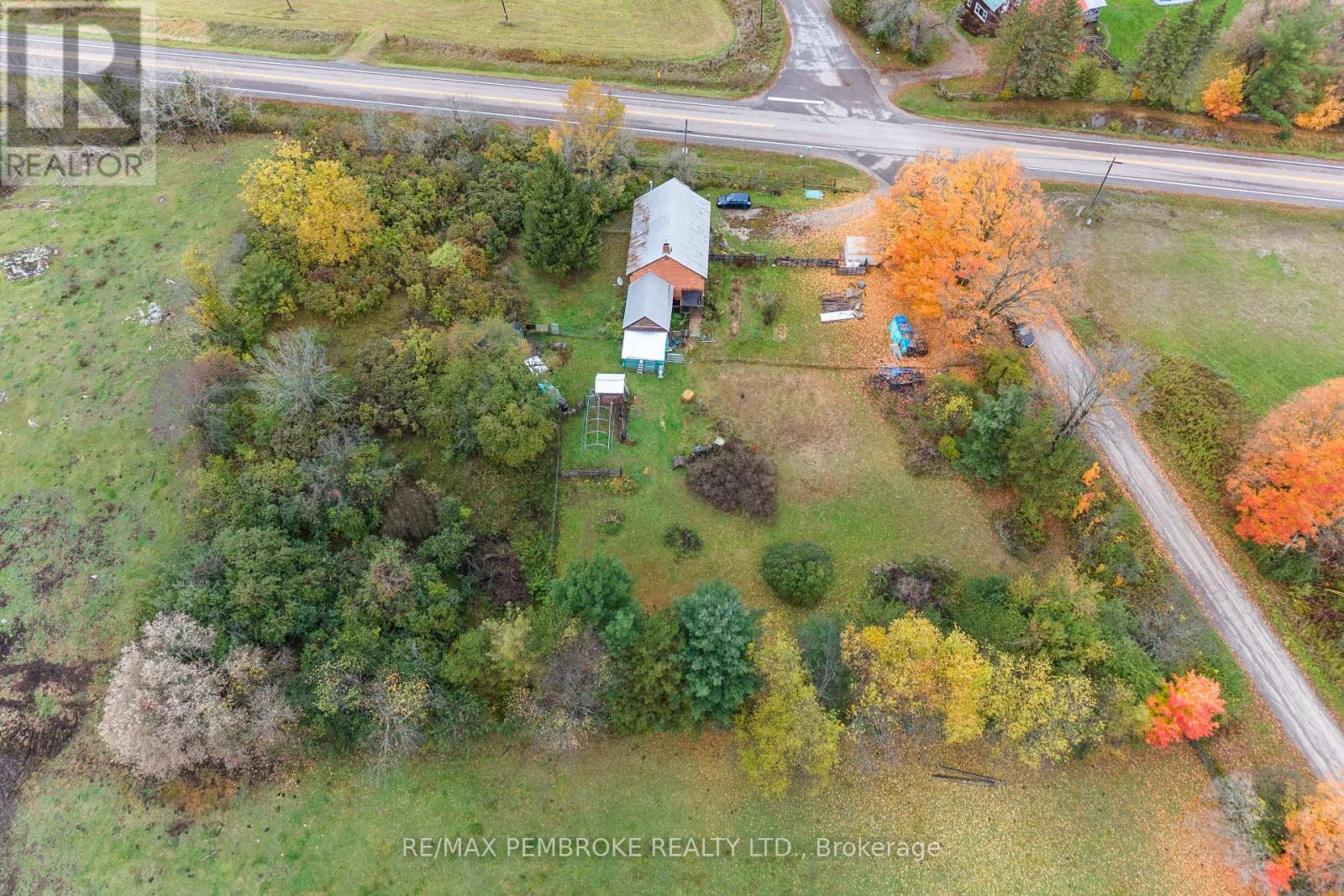 1279 FOY ROAD, Admaston/Bromley — photo 8