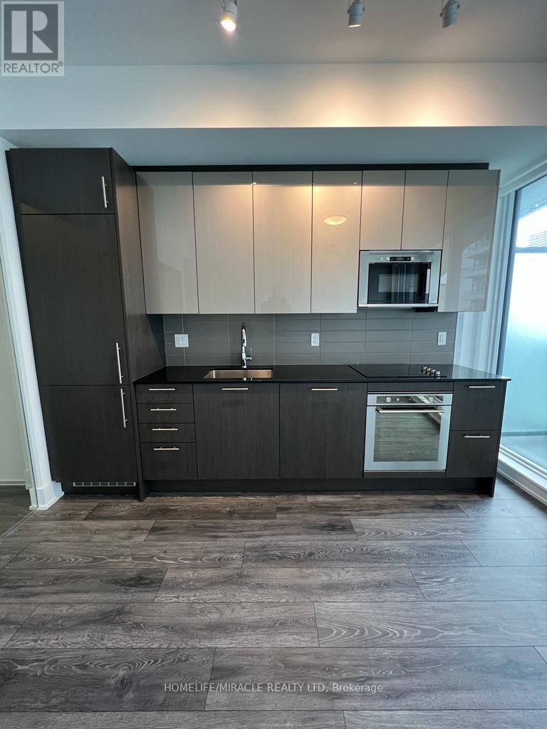 2807- 403 Church Street, Toronto, ON photo 16