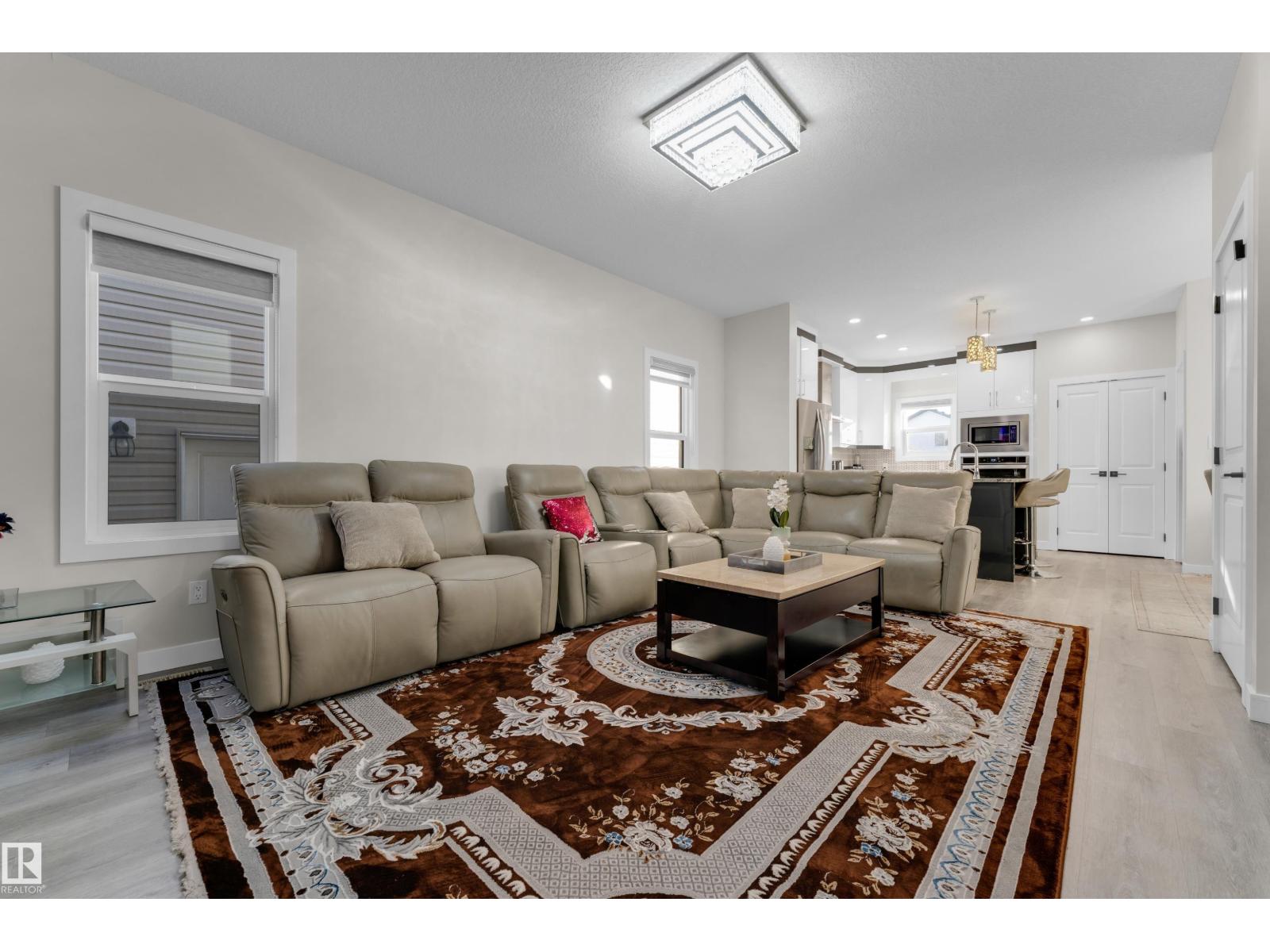 6019 180 Avenue NW, photo 11
