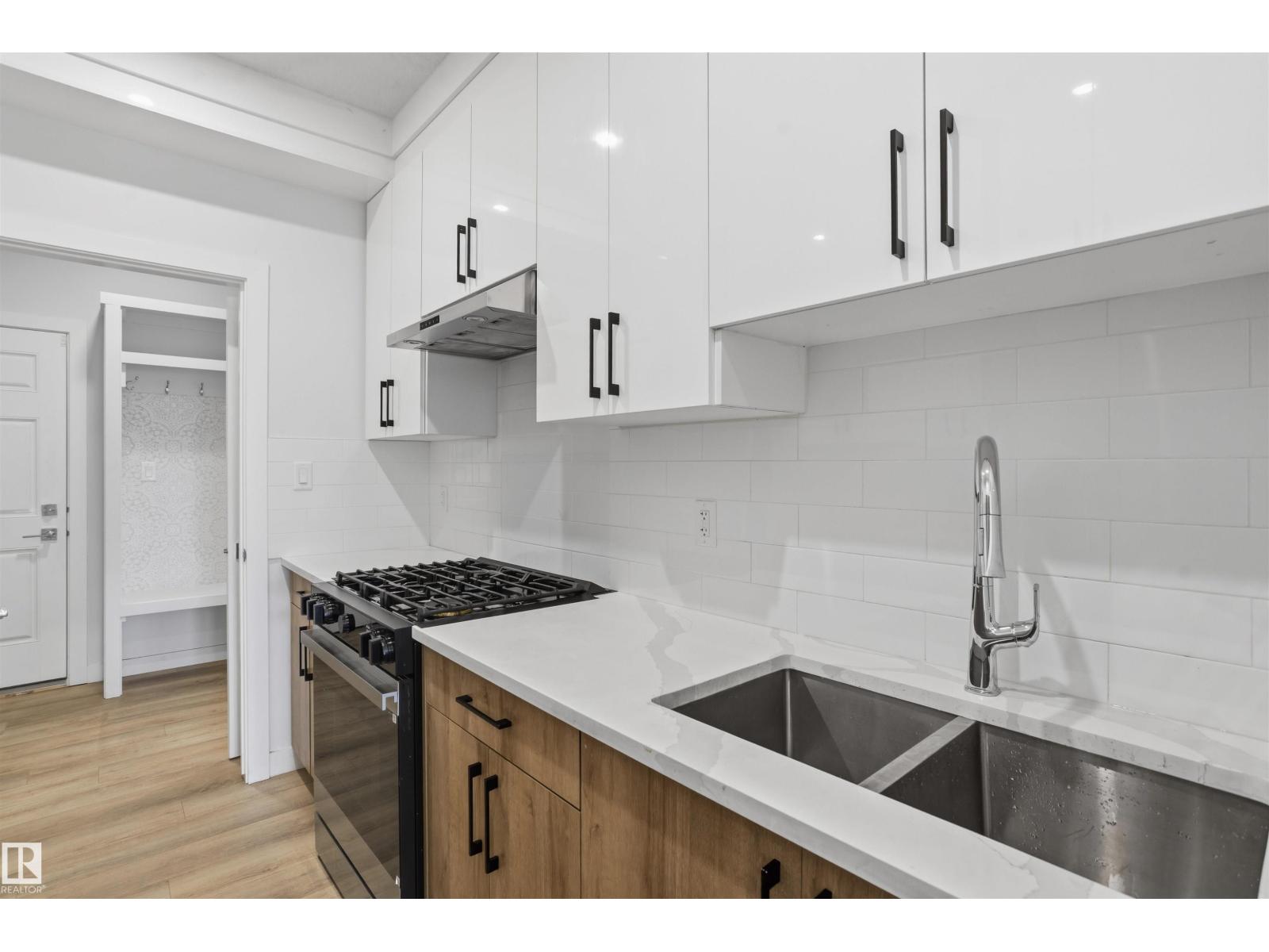2045 209A St NW, Edmonton — photo 22