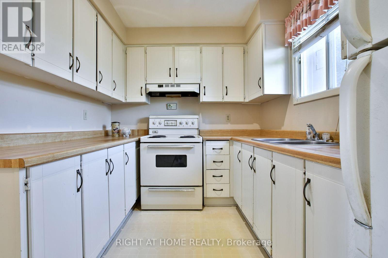 12 Rogers Road, Kawartha Lakes, ON photo 11
