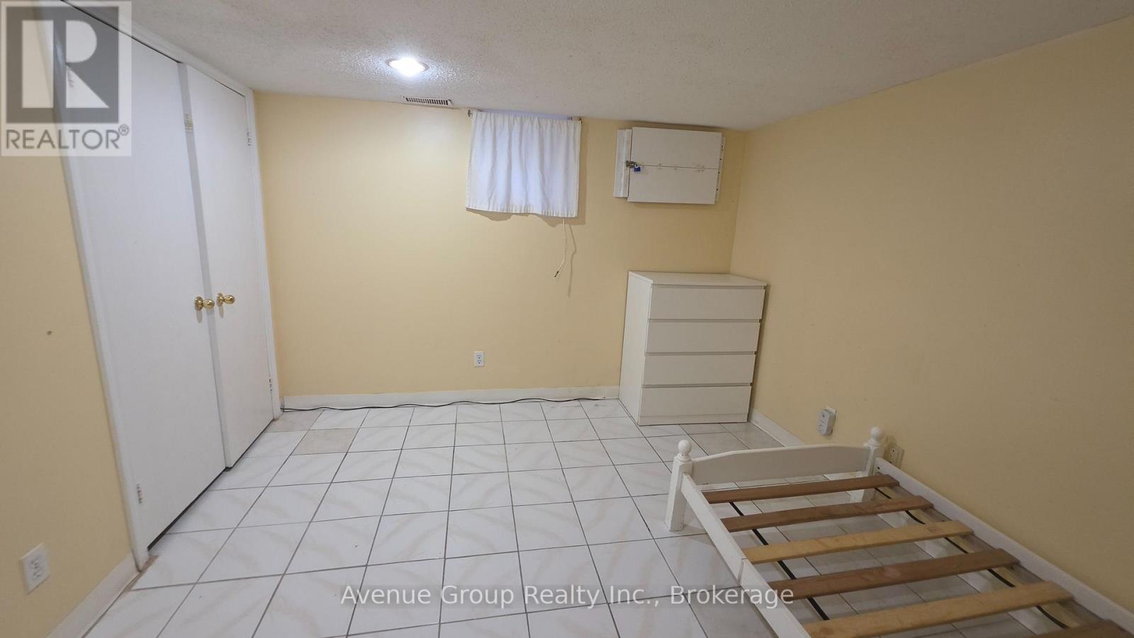 LOWER - 82 CAINES AVENUE, Toronto (Newtonbrook West) — photo 7