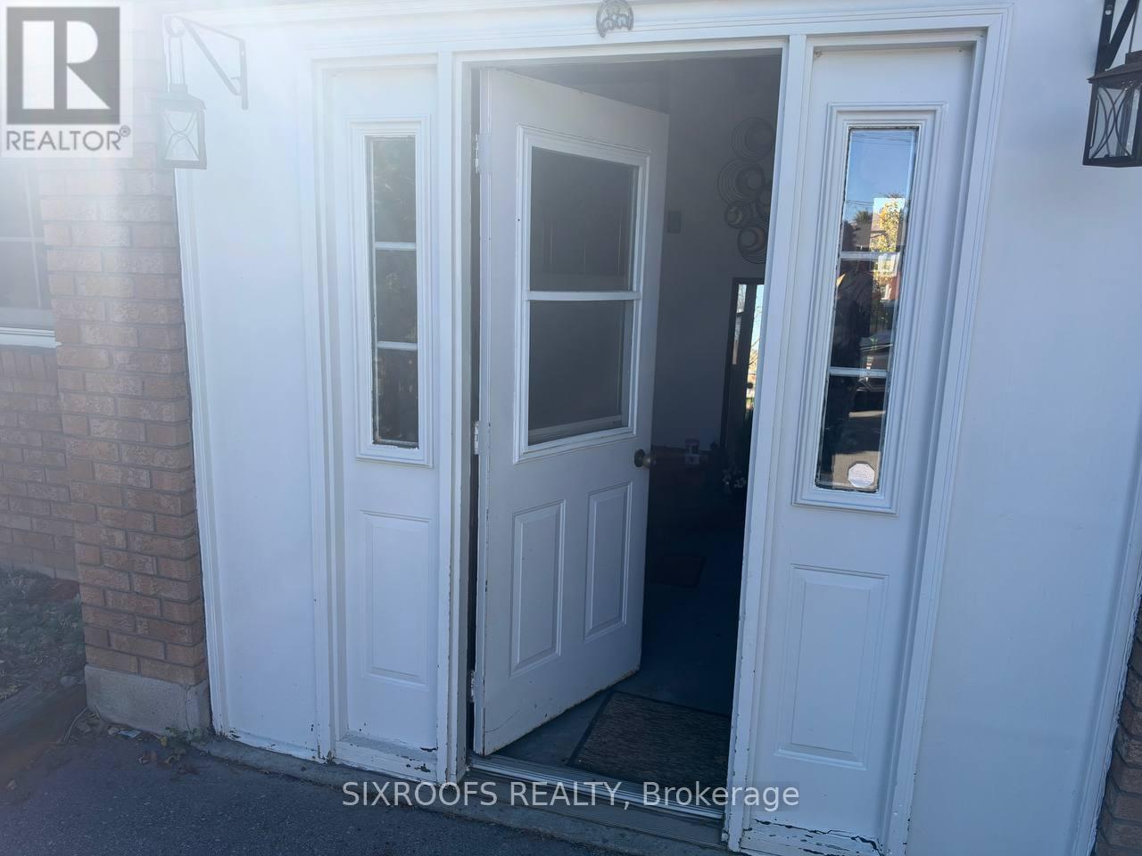 LOWER - 8 UNION STREET, Whitchurch-Stouffville — photo 3